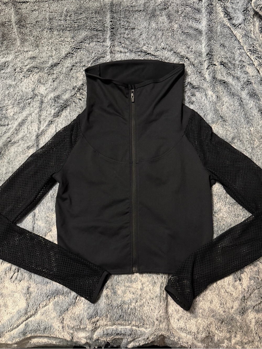 NWOT Fabletics Black Zip-Front High Collar Hoodie with Mesh Sleeves